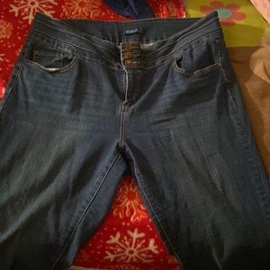 if you want the I take cashapp and we can talk about the things that I post